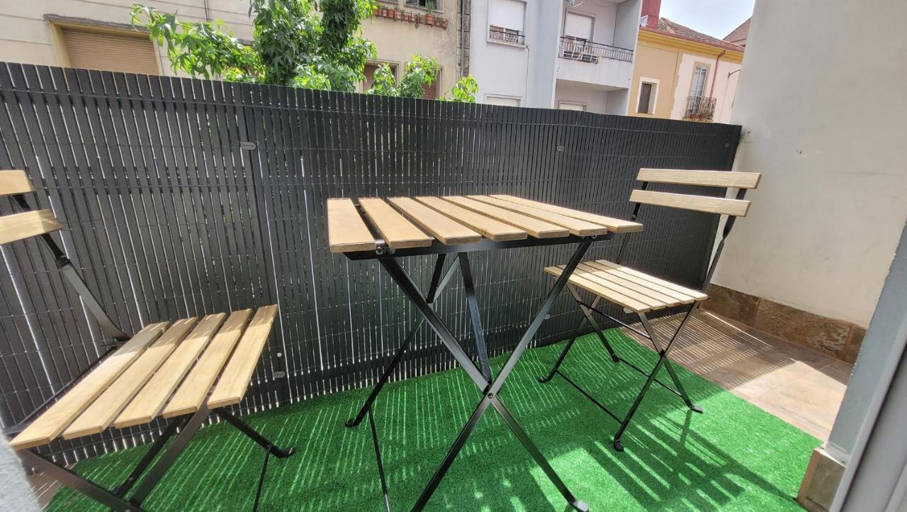 El Hogar De Todos Apartment Ourense Exterior photo